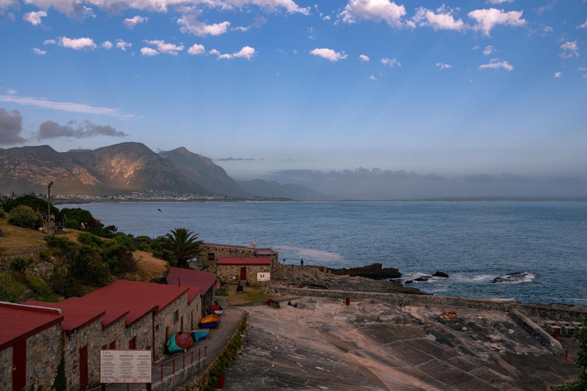 Goozi Garden Cottage Hermanus Exteriör bild